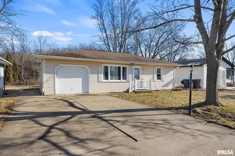 116 Racill Ct, East Peoria, IL 61611