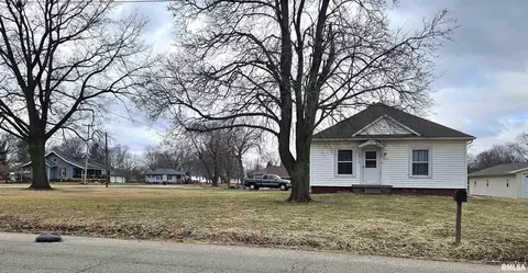 1272 S Main St, Canton, IL 61520