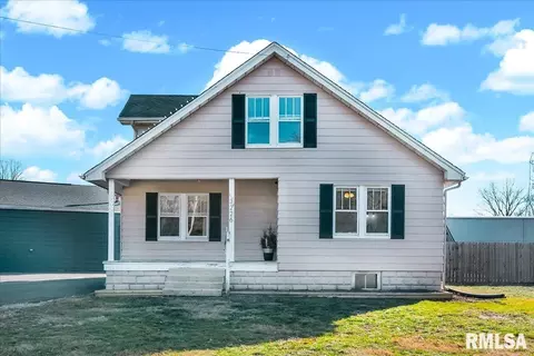 3226 Meadow Ave, East Peoria, IL 61611