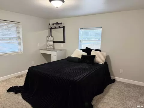 707 Forrest St, Benton, IL 62812 photo 30