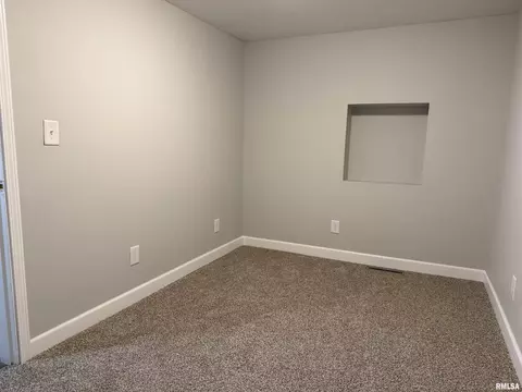707 Forrest St, Benton, IL 62812 photo 33