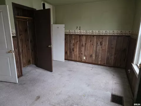 Bedroom - 608 S Pine St, Delavan, IL 61734 photo 1 of 2