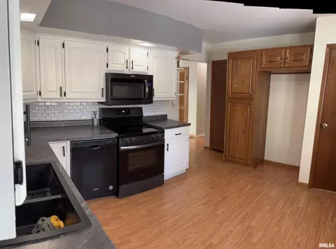 Kitchen - 1913 S Main St, Eureka, IL 61530 photo 1 of 1