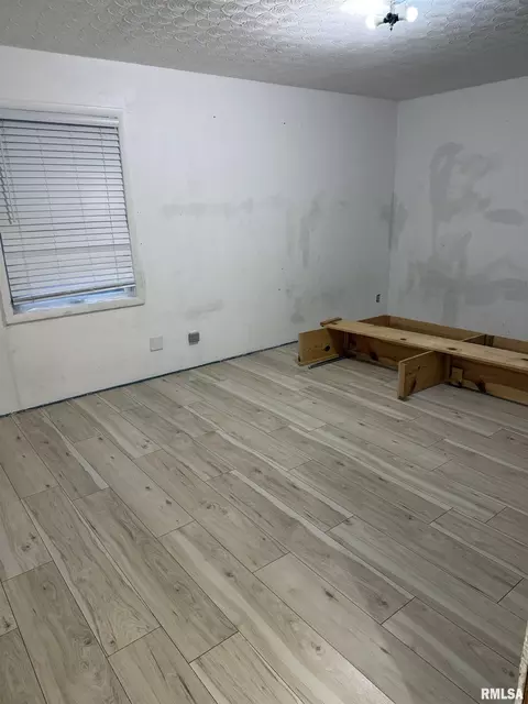 Bedroom - 808 S Victor St, Christopher, IL 62822 photo 2 of 4