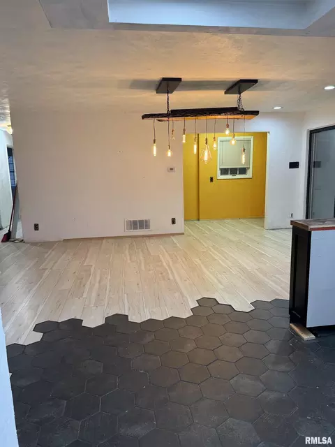 Other - 808 S Victor St, Christopher, IL 62822 photo 4 of 13