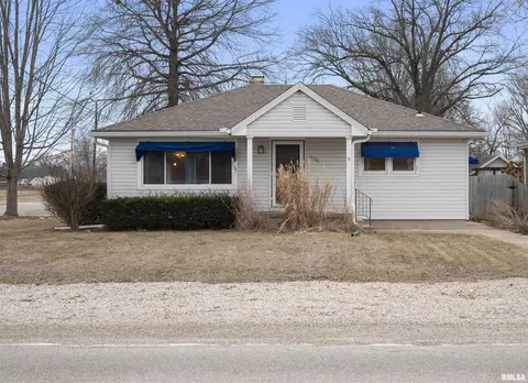 806 N Swords Ave, West Peoria, IL 61604