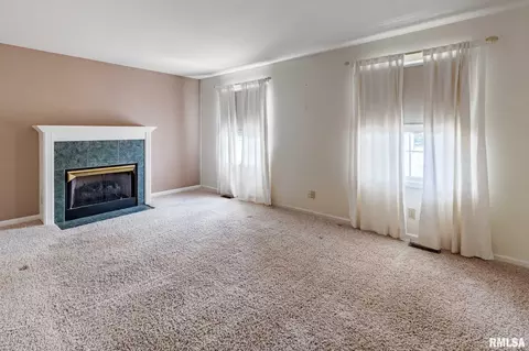 304 Bogie Dr, Herrin, IL 62948 photo 9