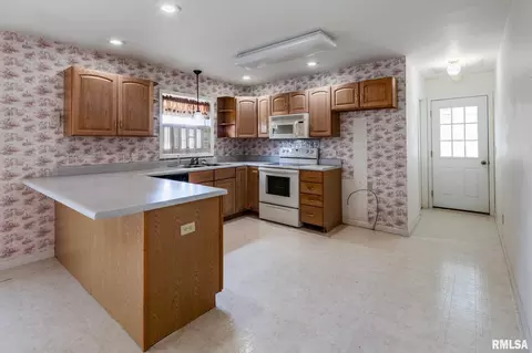 304 Bogie Dr, Herrin, IL 62948 photo 12