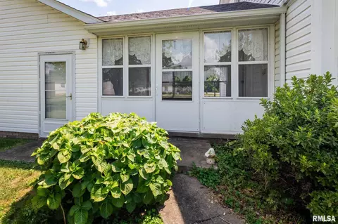 304 Bogie Dr, Herrin, IL 62948 photo 31
