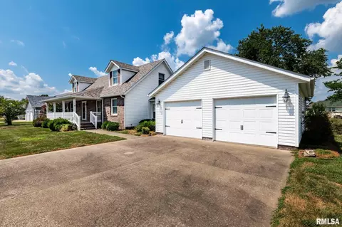 304 Bogie Dr, Herrin, IL 62948 photo 3