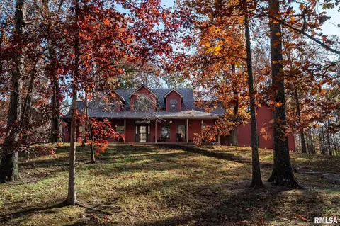 1901 Spring Garden Rd, Marion, IL 62959