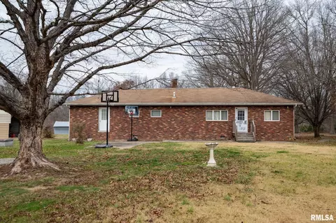 Exterior - 1720 Camp Cedar Point Ln, Makanda, IL 62958 photo 3 of 6
