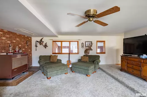 Living - 1720 Camp Cedar Point Ln, Makanda, IL 62958 photo 4 of 4