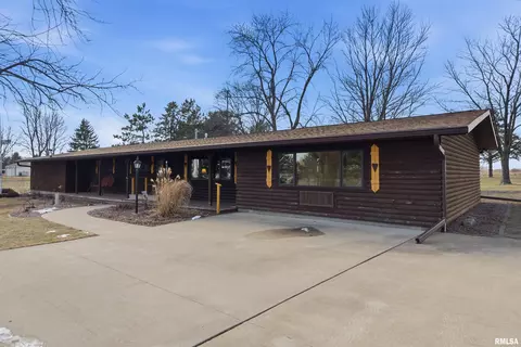 729 N Conn Rd, Hanna City, IL 61536