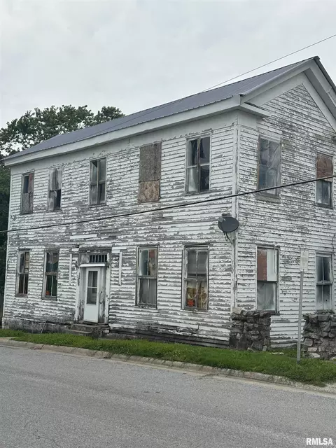 107 N Market St, Jonesboro, IL 62952