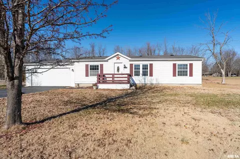 501 Tower Rd, Herrin, IL 62948 photo 3