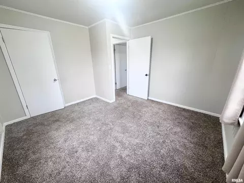 Bedroom - 404 E Carter St, Marion, IL 62959 photo 1 of 5