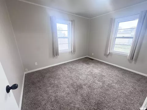 Bedroom - 404 E Carter St, Marion, IL 62959 photo 3 of 5