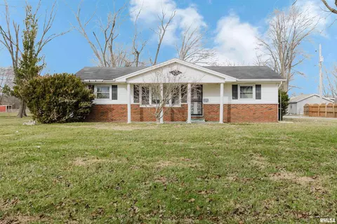 15100 Moellers Rd, Marion, IL 62959