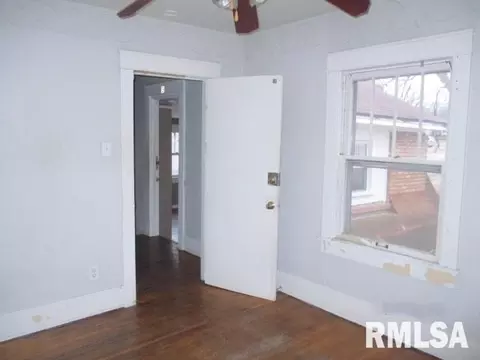 Bedroom - 324 N Charles St, Macomb, IL 61455 photo 3 of 8