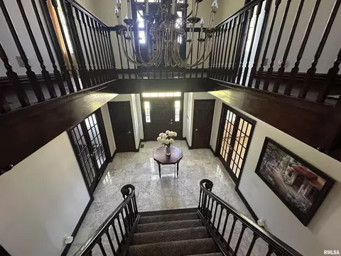 Entry Way - 267 Brian Ave, Murphysboro, IL 62966 photo 6 of 6