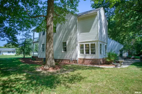 Exterior - 267 Brian Ave, Murphysboro, IL 62966 photo 4 of 6