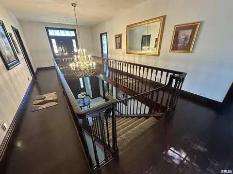 Entry Way - 267 Brian Ave, Murphysboro, IL 62966 photo 5 of 6