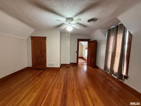 Bedroom - 3065 Boyd Rd, Anna, IL 62906 photo 2 of 2