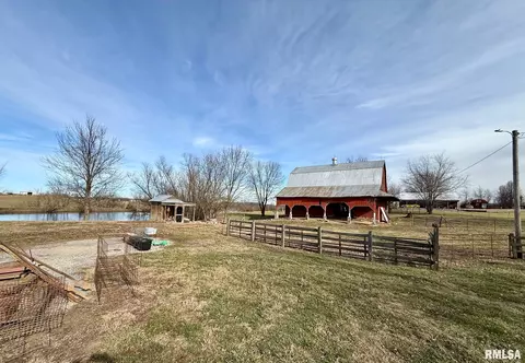 Exterior - 3065 Boyd Rd, Anna, IL 62906 photo 4 of 6