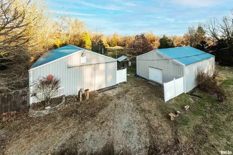 308 S Spillertown Rd, Marion, IL 62959