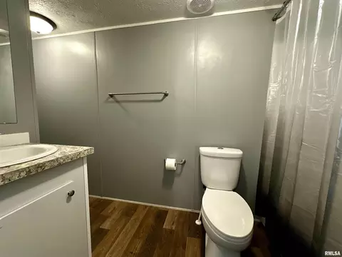 806 808 Boyd St, Eldorado, IL 62930 photo 9