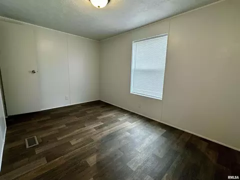 806 808 Boyd St, Eldorado, IL 62930 photo 12