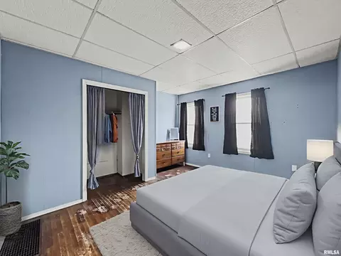 Bedroom - 1005 W Stotlar St, Herrin, IL 62948 photo 7 of 7
