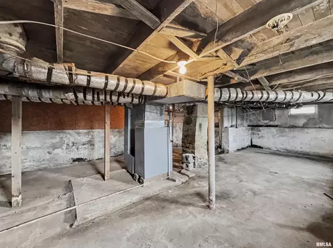 Other - 1005 W Stotlar St, Herrin, IL 62948 photo 5 of 6