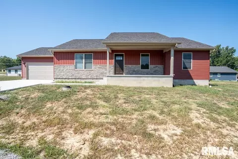 659 Copper Creek Ln, Herrin, IL 62948
