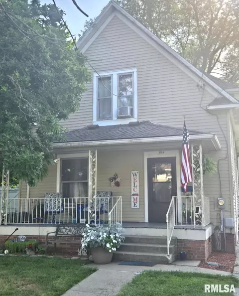 134 N Avenue D, Canton, IL 61520