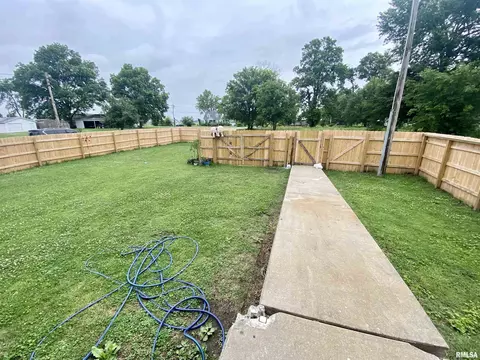 306 Washington St, Gorham, IL 62940 photo 46