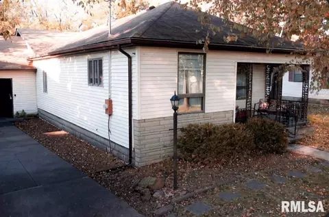 Other - 806 E Boulevard St, Marion, IL 62959 photo 2 of 19