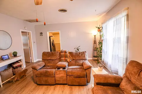 Other - 806 E Boulevard St, Marion, IL 62959 photo 7 of 19