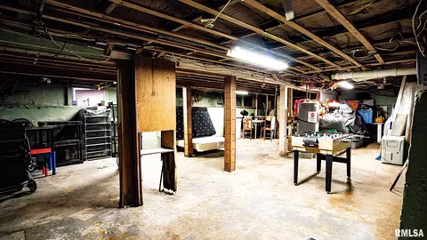 Other - 806 E Boulevard St, Marion, IL 62959 photo 12 of 19