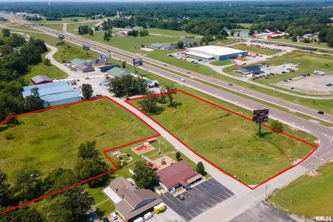 0000 Clark St, Carterville, IL 62918