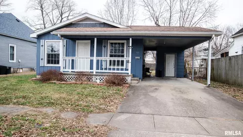 408 N 12th St, Herrin, IL 62948