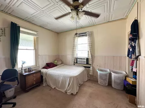 Bedroom - 105 S 27th St, Herrin, IL 62948 photo 1 of 3