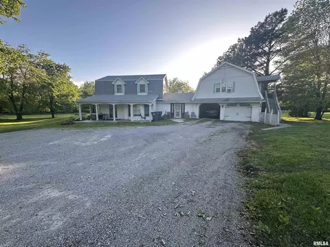 11729 Kevin Ln, Carterville, IL 62918