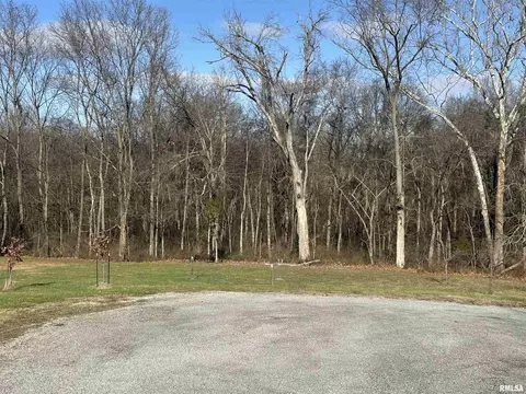 0000 Joyce Ln, Vienna, IL 62995