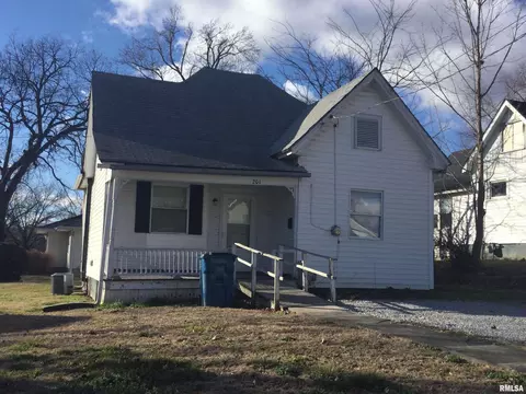 201 Court St, Anna, IL 62906