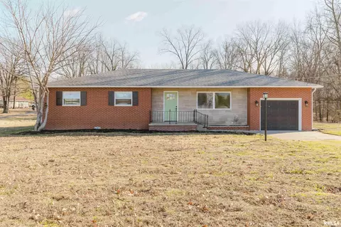 17666 Highway 37 Rte, West Frankfort, IL 62896