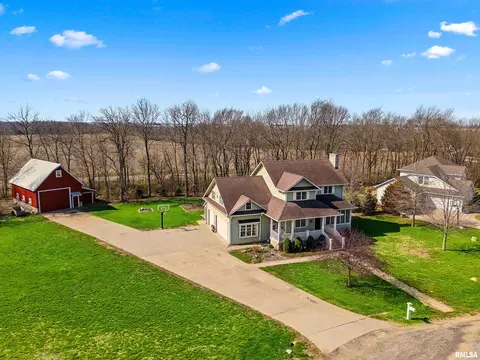 24845 Emanuel Ln, Tremont, IL 61568