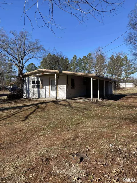 Other - 313 E Webster St, Herrin, IL 62948 photo 5 of 9