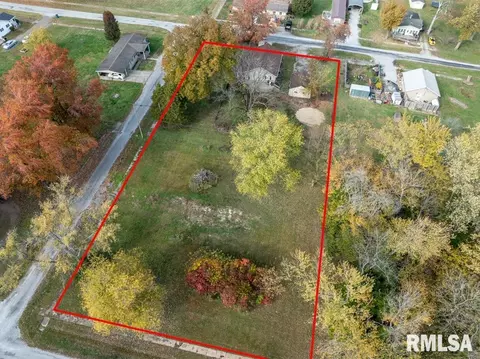 302 E Benedict St, Valier, IL 62891 photo 30